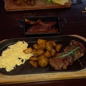 Brunch - Steak and Eggs