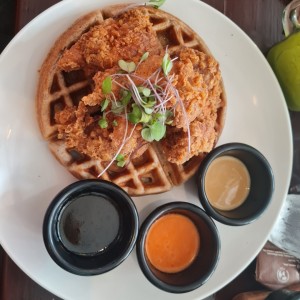 waffles con pollo