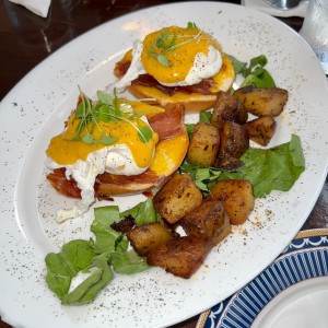 Desayunos Salados - Huevos Benedictinos