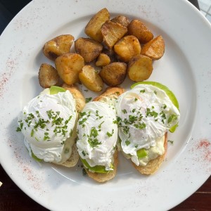 Desayunos Salados - Tostada de Aguacate