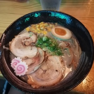 Ramen de puerco 