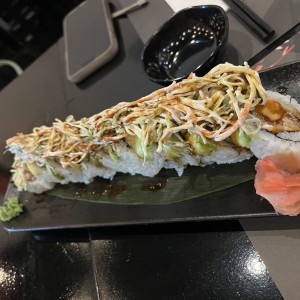 Dragon Especial Roll 