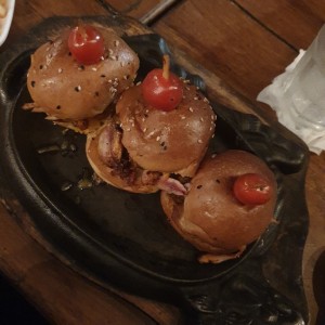 Mini hamburguesas de pollo