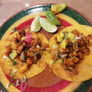 Tacos al pastor