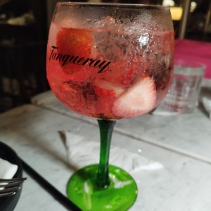 Atope Gin Tonic - Frutos Rojos