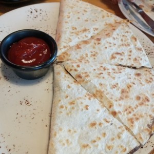 quesadilla de pollo