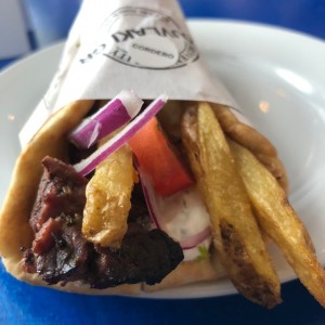 souvlaki de cordero