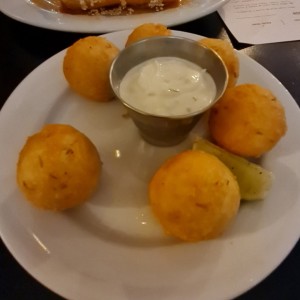 QUESOS - TYROCROQUETTES