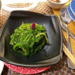 ensalada de wakame 