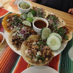 tacos variados para compartir