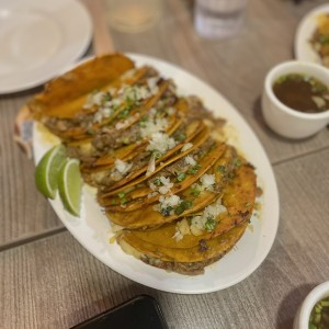 Orden de tacos de birria