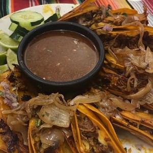 Quesatacos de birria