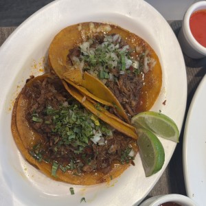 Orden de tacos de birria