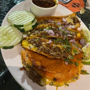 Birria tacos 