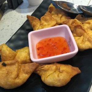 Wanton frito de camarones