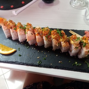 ROLLOS ESPECIALES - Sushilandia Roll 10 pza