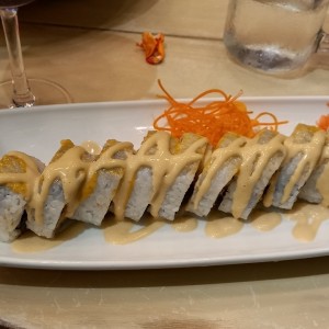 Sushi Miyagui , con cagrejo apanado