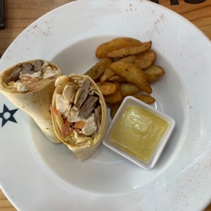 Wrap de res con salsa curry