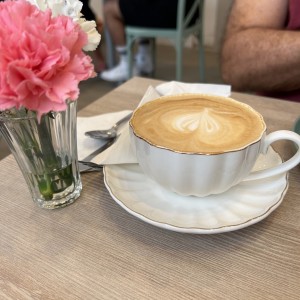 Cappuccino des cafenado 