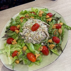 Ensalada de pollo