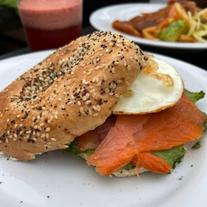 Bagel de salmon