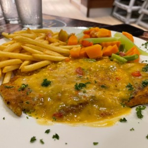 Filete de corvina al ajillo