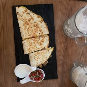 Quesadilla de cochinito?