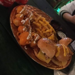 Bandeja de hamburguesas