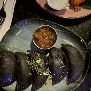 Empanadas negras