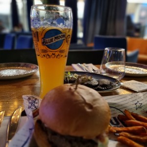 Blue Moon Burguer