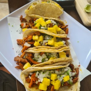 tacos al pastor