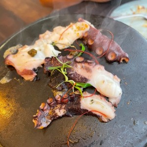 Pulpo a la Piedra