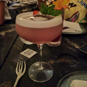 gin frutos rojos