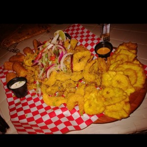 Picada de mariscos para 2