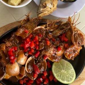 Langostino al ajillo