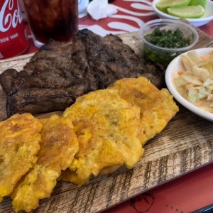 Churrasco con patacones