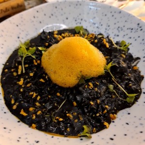 Risotto Nero di Seppia e Gamberetti