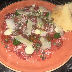Carpaccio di manzo