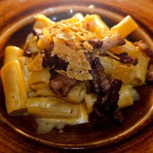 Rigatoni alla carbonara madre