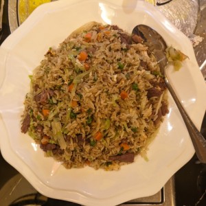 Arroz Frito con Carne de Res