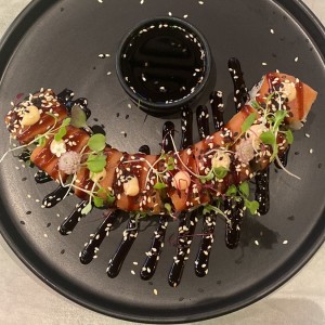 Suchi de salmo 