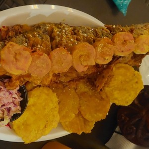 pescado a la reyna