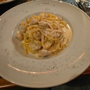 Pasta de pollo