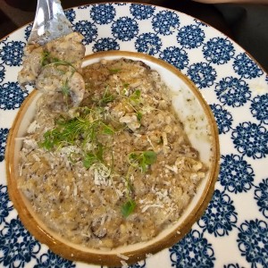 RISOTTO DE HONGOS TRUFADO