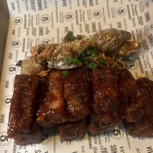 PLATOS FUERTES - LAS STICKY-SMOKY RIBS