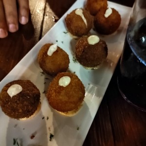 Croquetas surtidas 