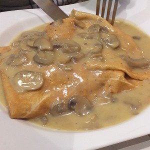 Crepe Stroganoff