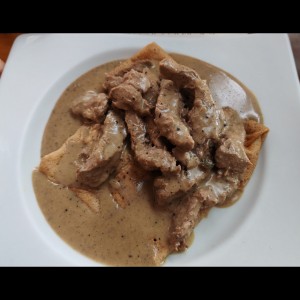 Crepe de filete a la pimienta 