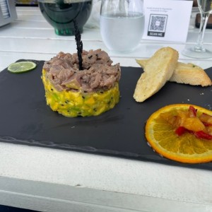 Entradas - Tuna Tartare