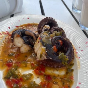 Pulpo al ajillo